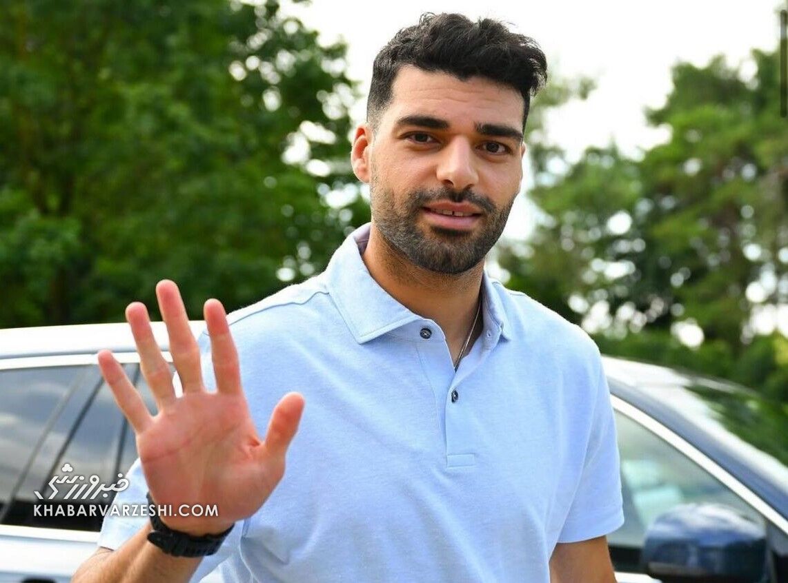 مهدی طارمی: یک روز در پرسپولیس دنیا روی سرم خراب شد/ زحماتی که بیرانوند برای  قهرمانی پرسپولیس کشید را فراموش نکنید