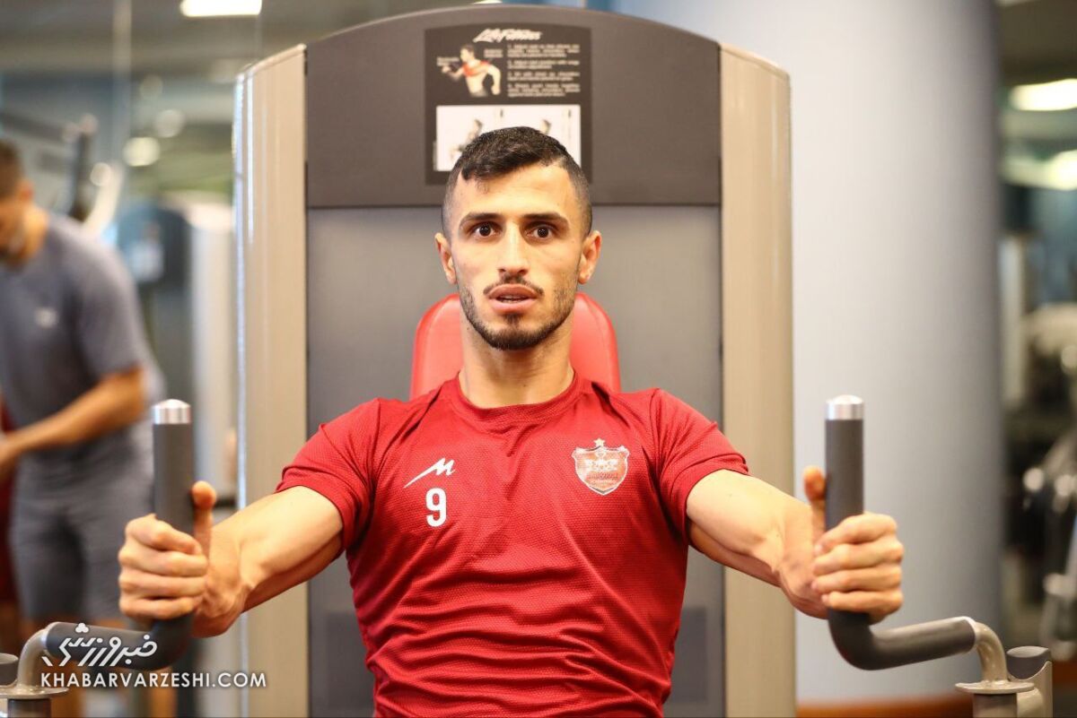 تیم منتخب هفته بیست و هشتم لیگ برتر با پنج سرخابی؛ آقای گل ستاره هفته شد، یک پرسپولیسی مربی هفته/ تیم فقط قهرمان!