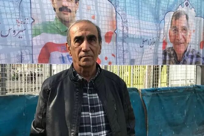 جباری: سخنگوی استقلال، پرسپولیسی است!/ تاجرنیا می‌خواهد میان پیشکسوتان استقلال تفرقه بیندازد؛ مجتبی سرمایه استقلال است، خرابش نکنید!