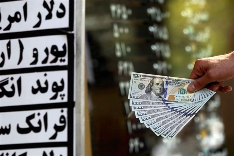 دلار پایین، هزینه‌ها بالا؛ تناقض تورمی بازار ایران