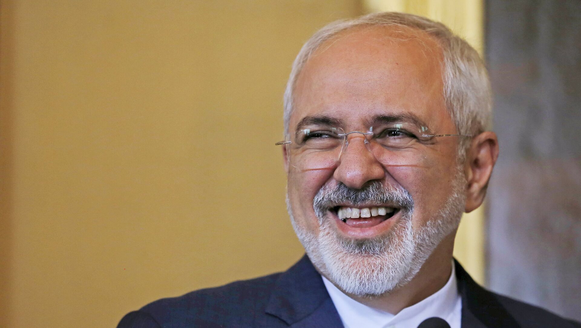 ظریف بر لزوم صبر در دیپلماسی تأکید کرد