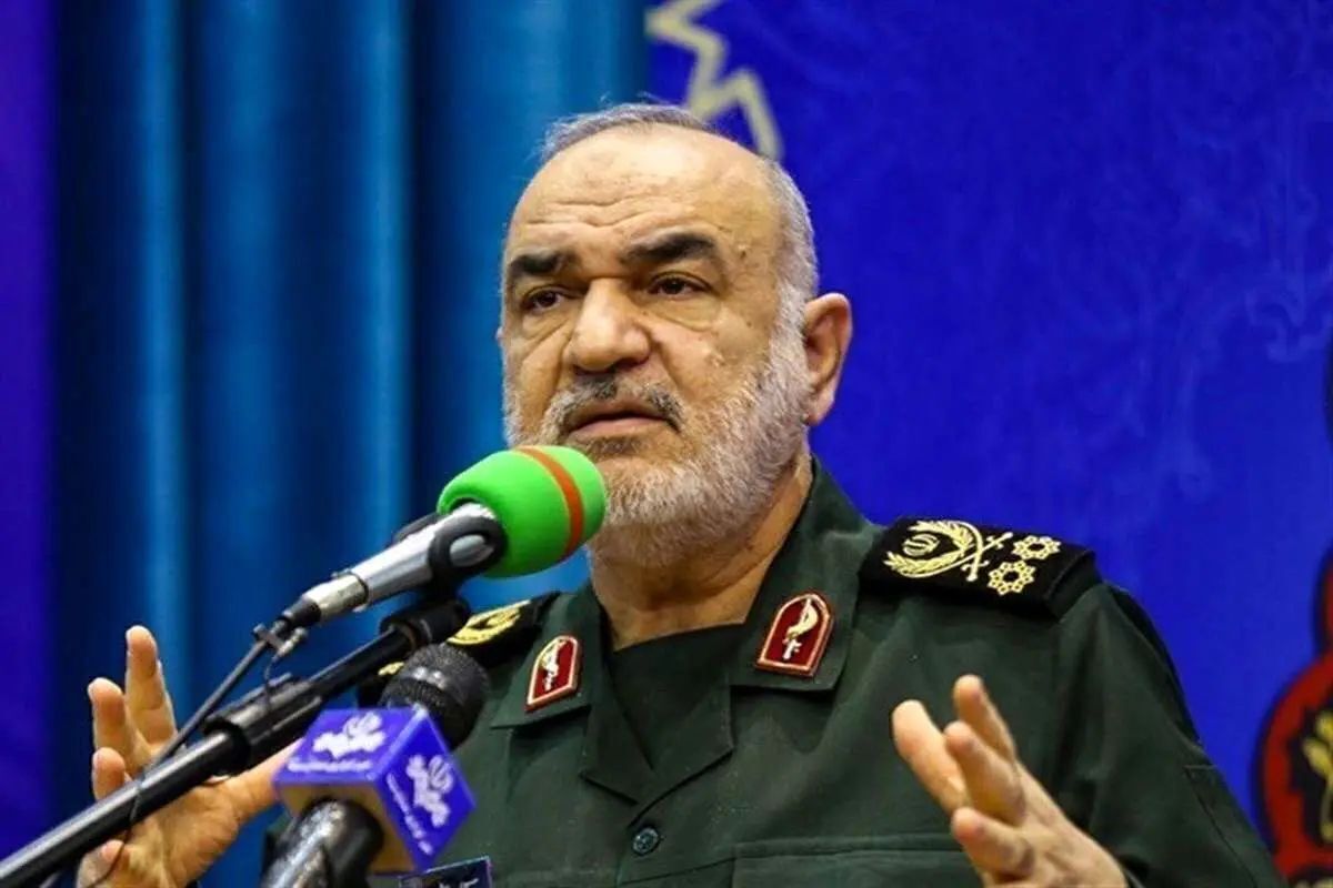 سرلشکر سلامی، فرمانده کل سپاه: برای هر سناریویی آماده‌ایم/ در برابر دشمن بر سر اصول خود می‌ایستیم، خطوط «انعطاف» هم مشخص است/ دشمنان می‌دانند که نظریه حمله به ایران، تمام شده