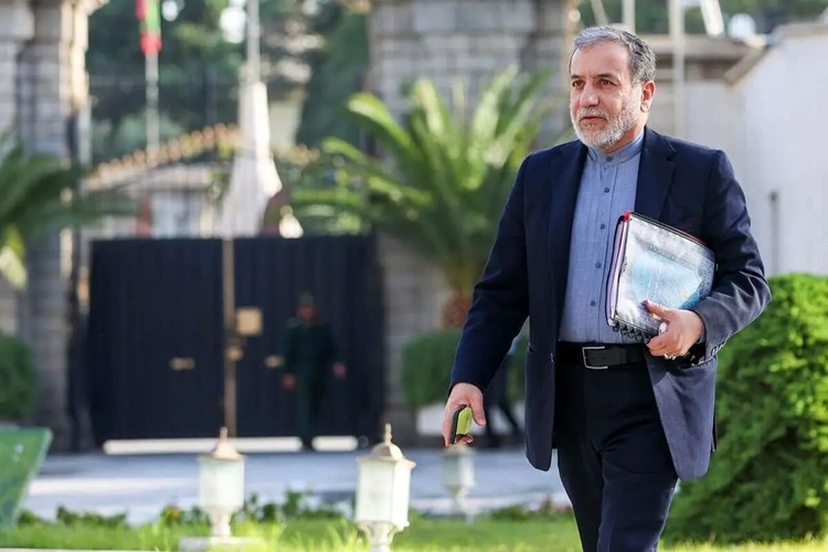 اولین واکنش عراقچی به اظهارات ترامپ علیه ایران در عربستان
