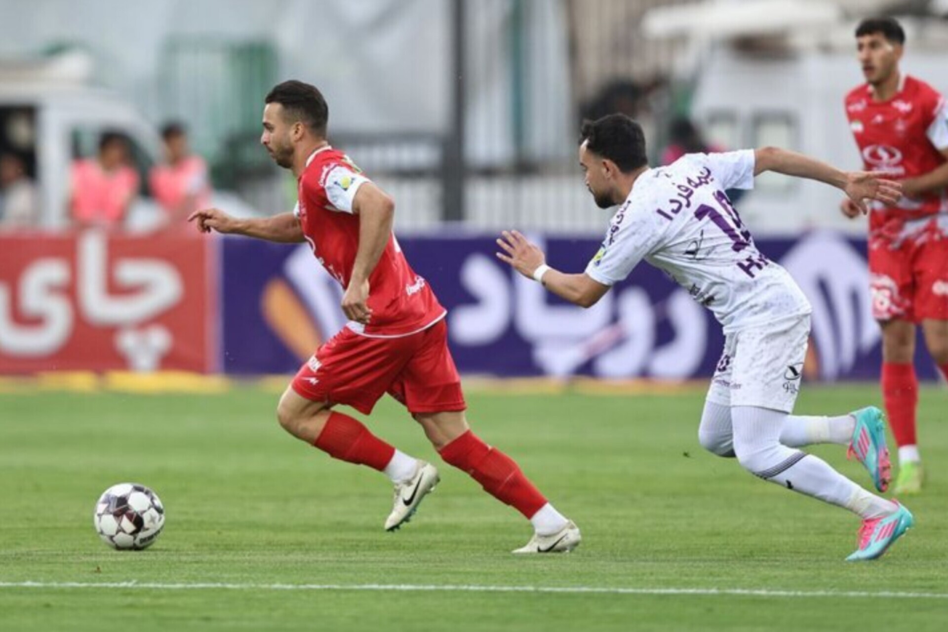 برد بی فایده پرسپولیس مقابل هوادار؛ ناکامی سرخ در مسیر آسیا