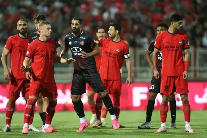 جدول نهایی لیگ بیست و چهارم؛ دست خالی پرسپولیس و چشم امید آبی‌ها به جام حذفی/ تراکتور و سپاهان سهمیه گرفتند!