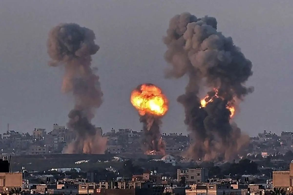 حماس: با آزادی ۷ تا ۹ گروگان اسرائیلی در ازای ۳۰۰ فلسطینی و آتش‌بس ۶۰ روزه، موافقت کرده‌ایم/ مذاکرات در دوحه همچنان ادامه دارد