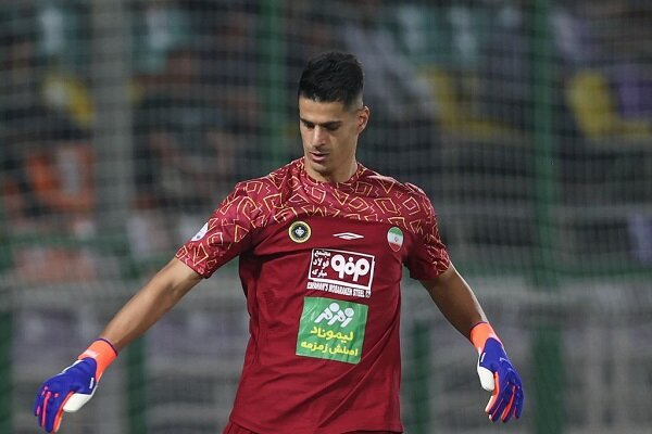 پرسپولیس دروازه‌بان جدید خود را از سپاهان جذب کرد