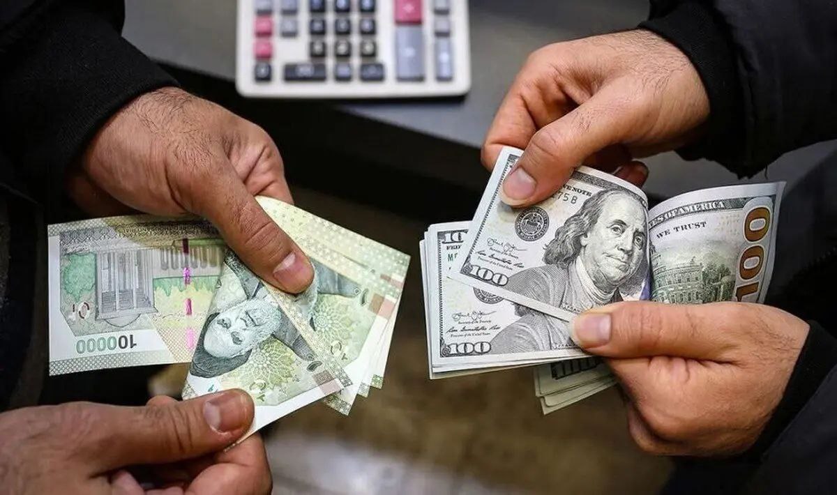 سبدهای پر از دلار و سهام: پس‌انداز ایرانی‌ها کجا می‌رود؟