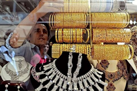 قیمت امروز طلا و سکه / هر گرم طلای ۱۸ عیار، ۶ میلیون و ۸۲۵ هزار تومان شد، سکه امامی هم ۷۶ میلیون و ۱۸۵ هزار تومان