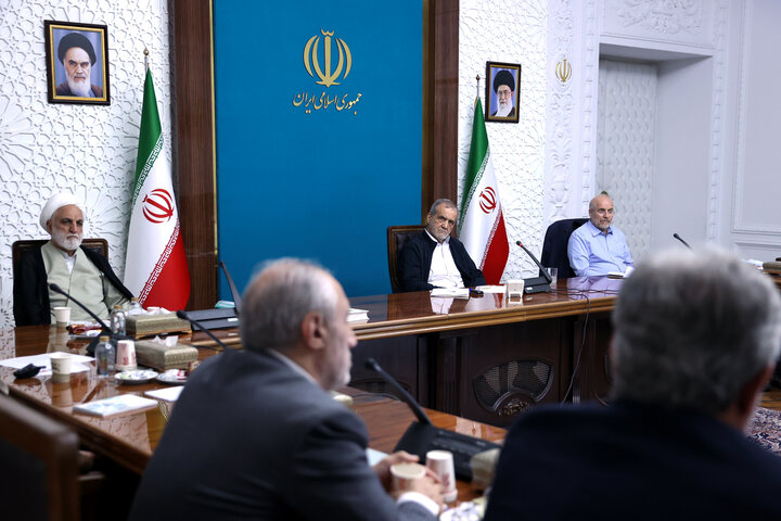 برگزاری جلسه مشترک اقتصادی سران کشور