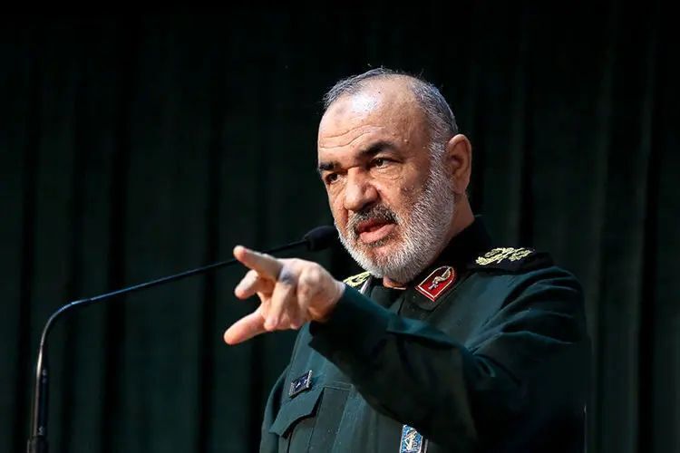 سرلشکر سلامی، فرمانده کل سپاه: نبرد ما، نبرد نور و تاریکی است