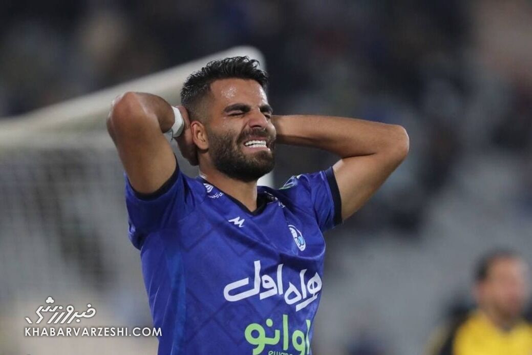 مدافع استقلال به ملوان رسید