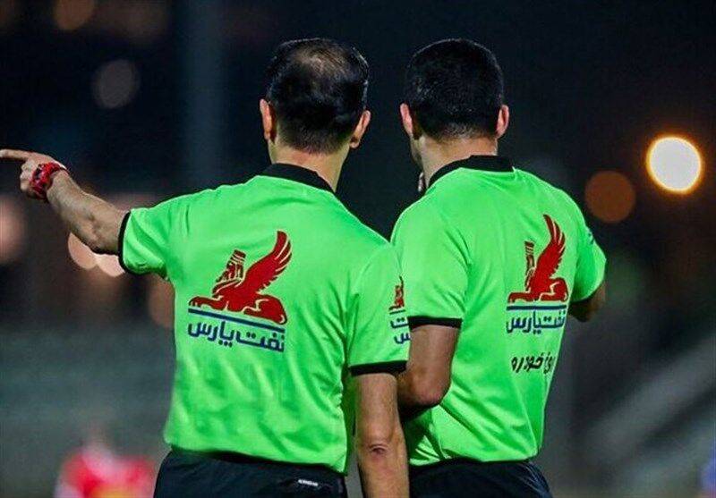 نقد داوری لیگ ۲۴: نساجی نباید سقوط می کرد؛ جای پرسپولیس و سپاهان باید عوض می شد