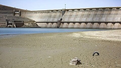 ایران با یکی از بحرانی‌ترین سال‌های آبی خود مواجه شده / تأمین آب از برخی سدهای مهم به مرز تنش رسیده‌  / ذخایر آبی تهران در سطح بحرانی قرار گرفته / در شرایط فعلی، هر لیتر آب صرفه‌جویی‌شده می‌تواند سرنوشت‌ساز شود