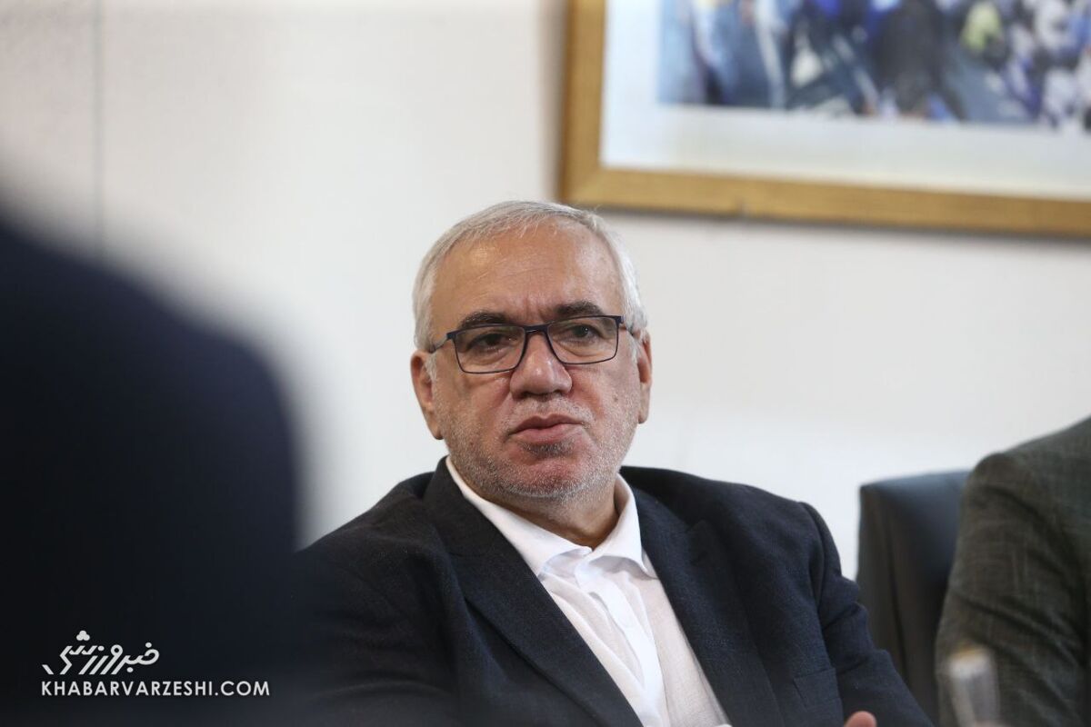 افشاگری مدیر استقلالی: این آقا استقلال را از لیگ قهرمانان آسیا حذف کرد!/ گفتند به اسم استقلال ۳ میلیارد تومان برای خودت پول گرفته‌ای