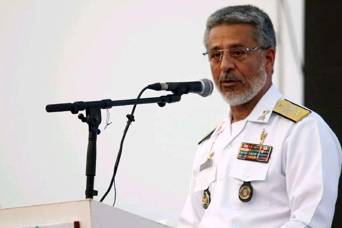 دریادار سیاری، معاون هماهنگ‌کننده ارتش: ارتش با حساسیت بالایی مشغول دیوارکشی مرزی در شرق است/ نیروی زمینی به مرحله ایستادگی و پاسخ به هرگونه تهدیدی رسیده