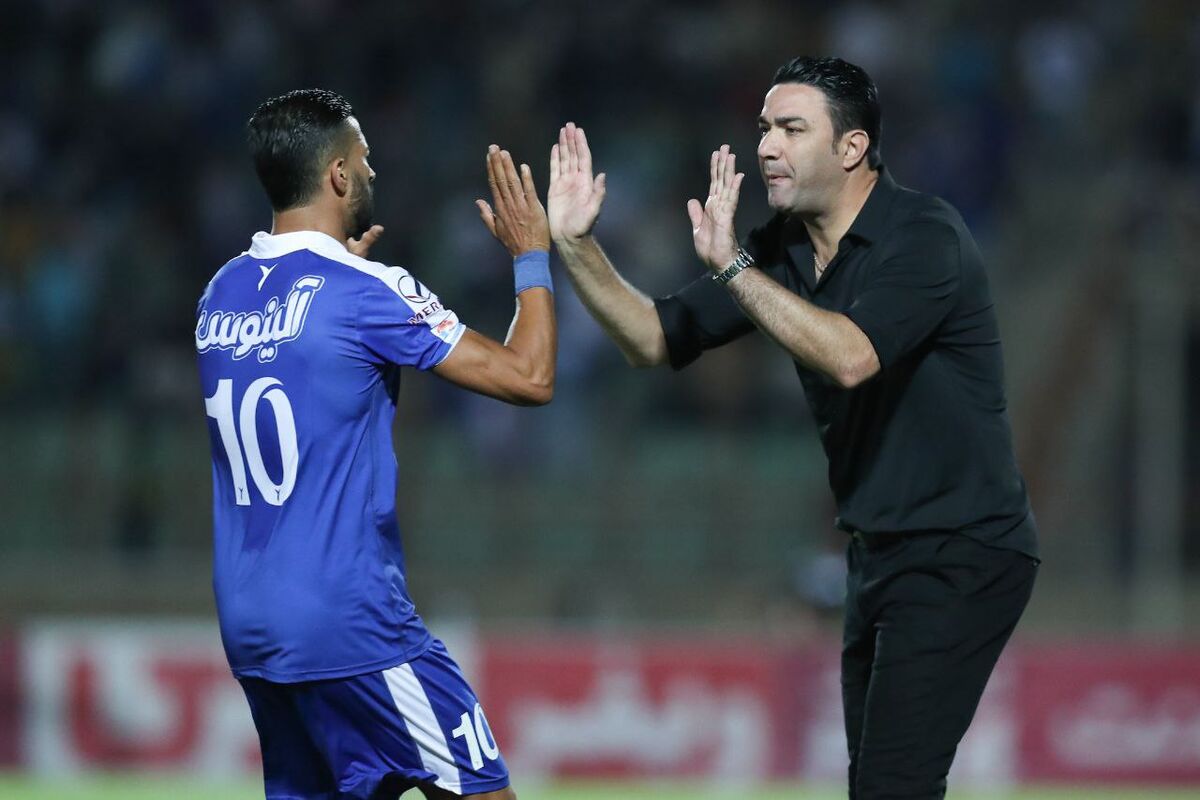 ستاره استقلال از نکونام تشکر کرد!