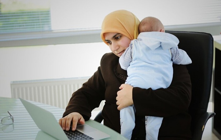 مادران باردار بخوانند؛ میزان و نحوه پرداخت حقوق در زمان مرخصی زایمان