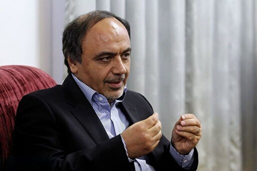 هشدار می دهم که ممکن است کشور به سال‌های ۹۰ و ۹۱ بازگردد / روزهای سرنوشت‌سازی در پیش است و‌ زمان در حال گذر / ایران در شرف مواجه شدن با فشارهای چندجانبه دیپلماتیک است