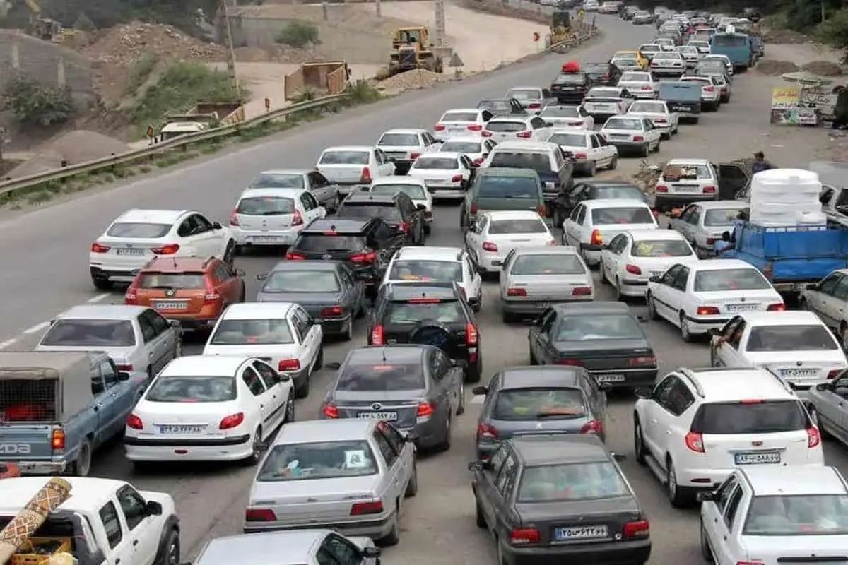 پلیس راه: ترافیک سنگین، جاده هراز را یک‌طرفه کرد