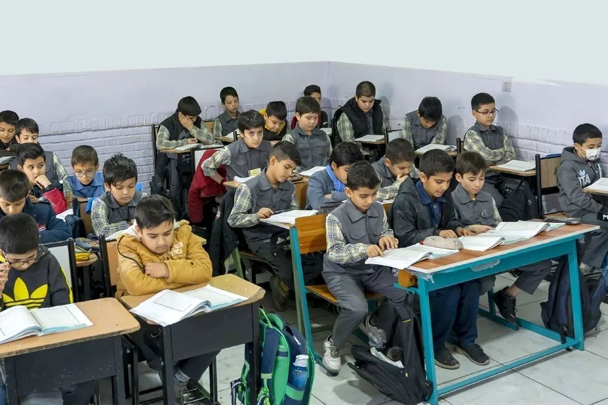 مقام مسئول: مدارس نوساز دولتی، قابل واگذاری به بخش غیردولتی نیست