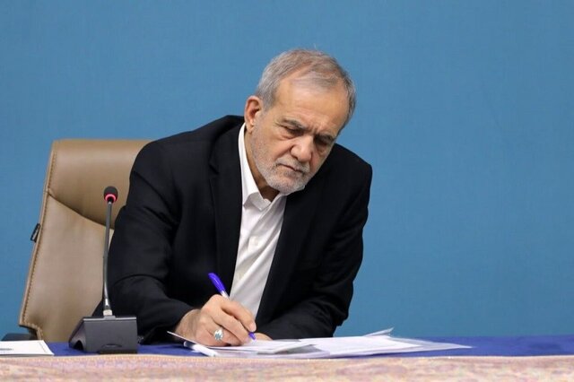 دعوت پزشکیان به اتحاد مسلمانان در پیام تبریک عید قربان
