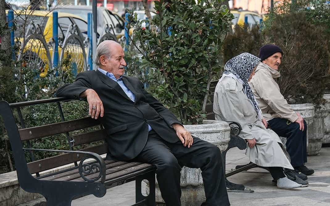 شروع پرداخت بزرگ‌ترین وام بازنشستگان از نیمه خرداد