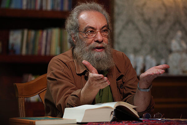منتقد نام آشنای سینما: هوادار تراکتور هستم!