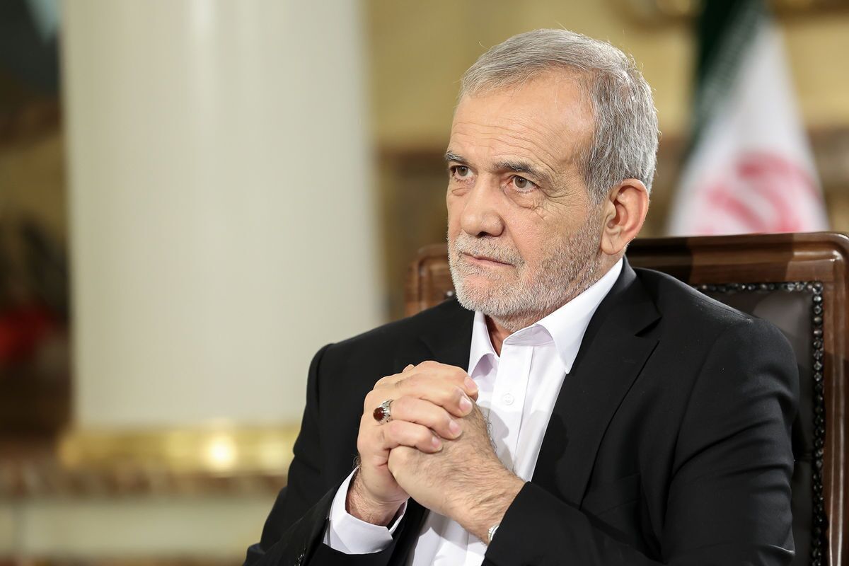 پزشکیان: نه اجبار در حجاب درست است، نه بی‌پروایی در پوشش