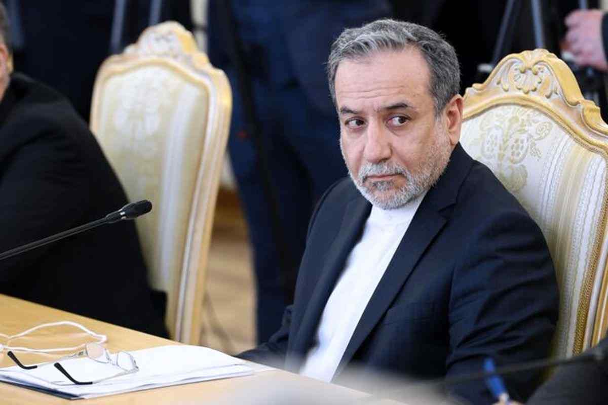 تأکید ایران و چین بر عزم جدی برای توسعه همکاری‌های ۲۵ ساله