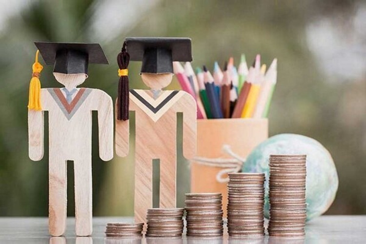 مدارس دولتی یا خصوصی پنهان؟ وقتی شهریه اجباری می‌شود