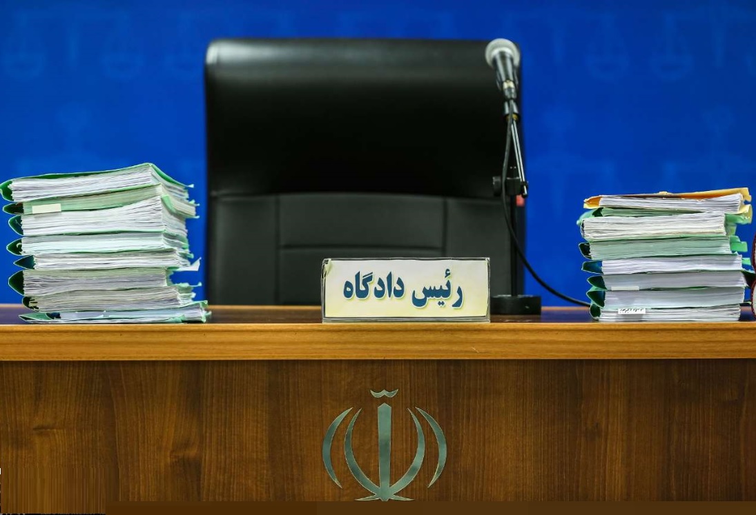 دادگاه افکار عمومی؛ پیگیر و مطالبه‌گر و نیازمند اقناع