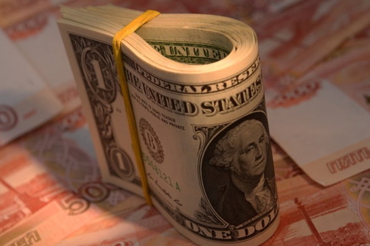 جهش قیمت دلار در بازار ارز تجاری؛ یورو چقدر گران شد؟