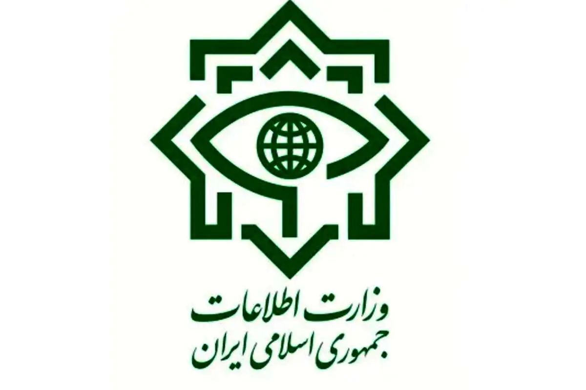 ایسنا: ساختمان وزارت اطلاعات مورد اصابت مستقیم قرار نگرفته/ یک پرتابه دستی به محوطه این مجموعه پرتاب شده بود که خسارت جدی به همراه نداشته