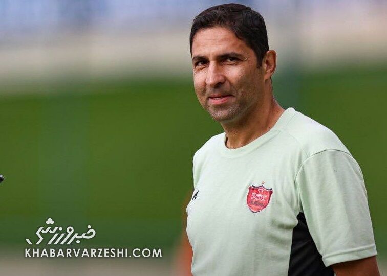 ویدیو| برخورد زودهنگام هاشمیان و ساپینتو قبل از دربی/ شعار پرسپولیسی‌ها بلند شد!