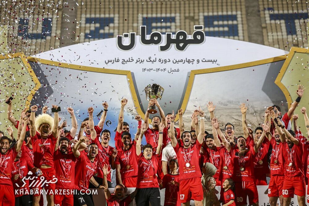 بازپس‌گیری جام قهرمانی از تراکتور؟