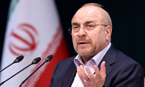قالیباف: جنگ اخیر به هیچ عنوان قابل مقایسه با هشت سال دفاع مقدس نبود /  مردم طوری ایستادند که =موساد و سیا با شوک روبرو شدند / جنگ شناختی و رسانه‌ای به مراتب موثرتر از جنگ سخت و نظامی است / اجازه ندهیم عده‌ای با عملکرد خود انسجام مردم را تضعیف کنند