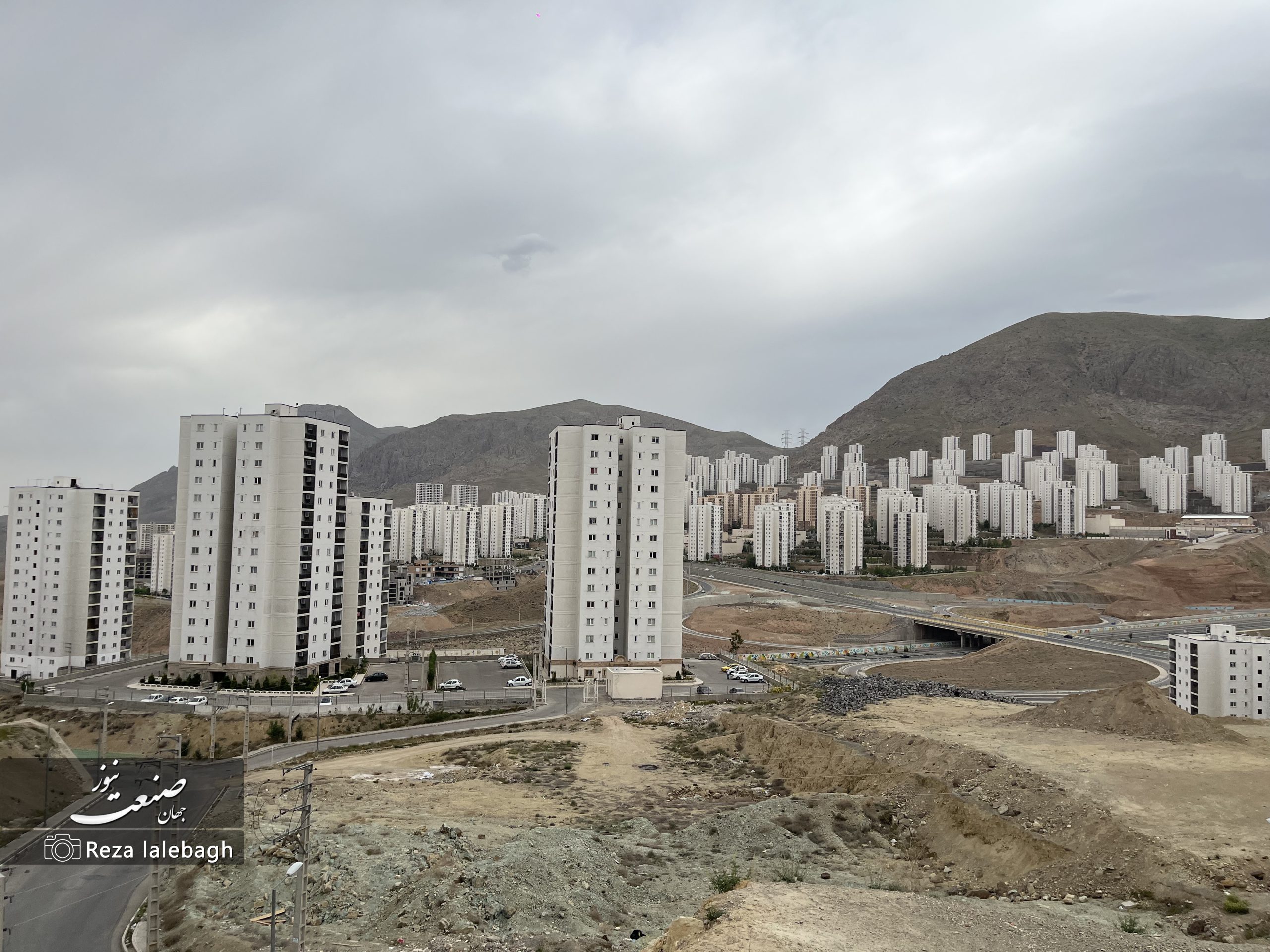 سقف وعده‌ها فرو ریخت؛ پایان نهضت ملی مسکن