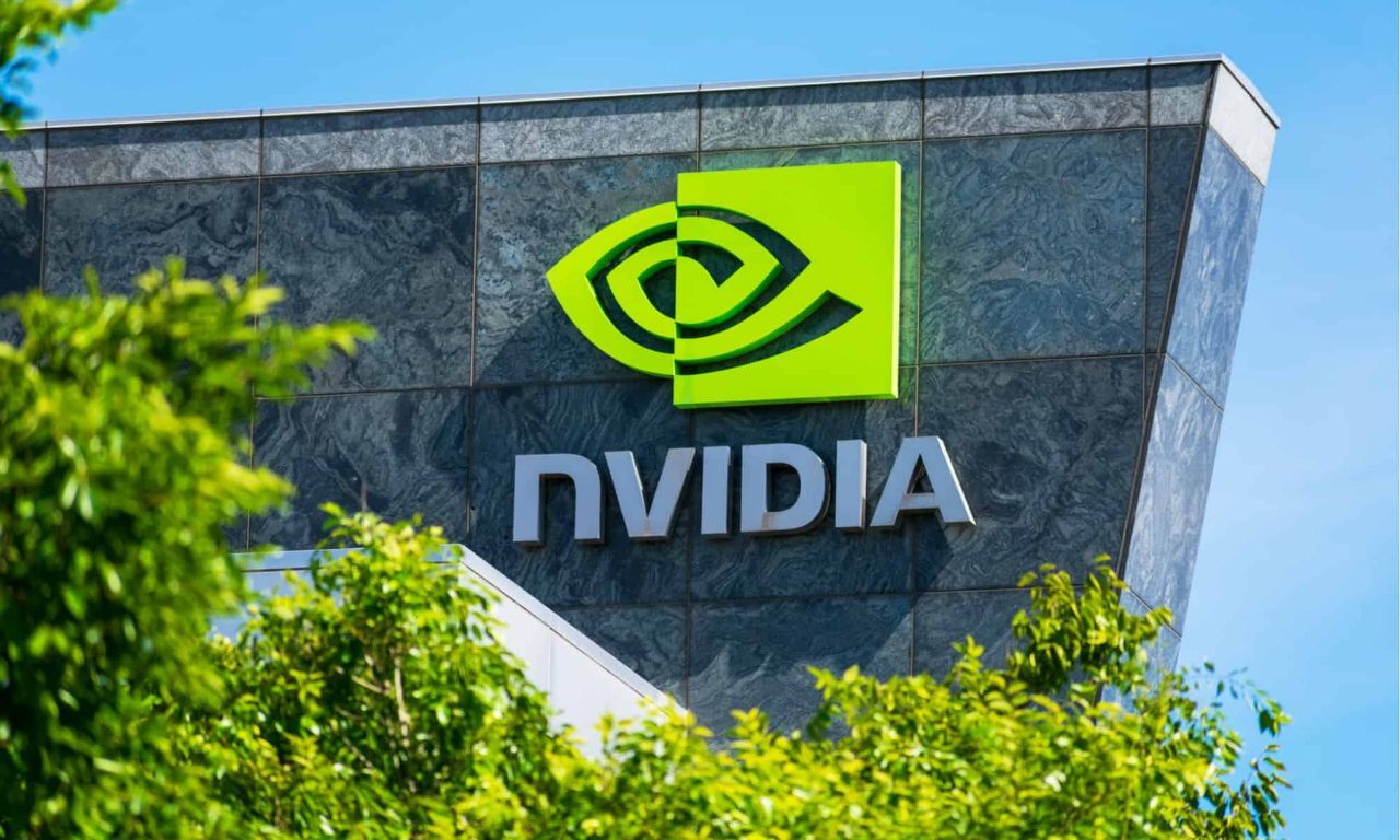 نیویورک‌تایمز: توافق بی‌سابقه دولت ترامپ؛ شرکت‌های انویدیا و AMD باید ۱۵ درصد از درآمد حاصل از فروش تراشه‌های هوش مصنوعی به چین را به دولت آمریکا پرداخت کنند