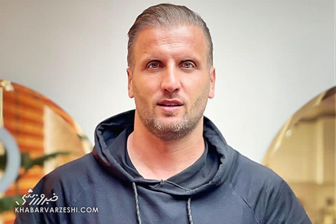 افشاگری تکان‌دهنده یک پرسپولیسی؛ فوتبال ایران دست ۱۰، ۲۰ نفر است!