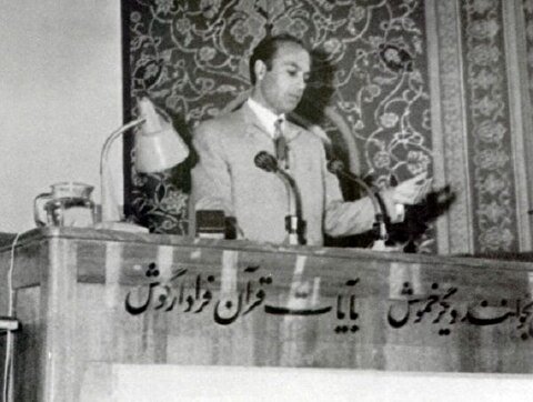 دکتر شریعتی: اگر در جامعه ای فقط یک حسین (ع) و یا چند ابوذر داشته باشیم هم زندگی خواهیم داشت، هم آزادی