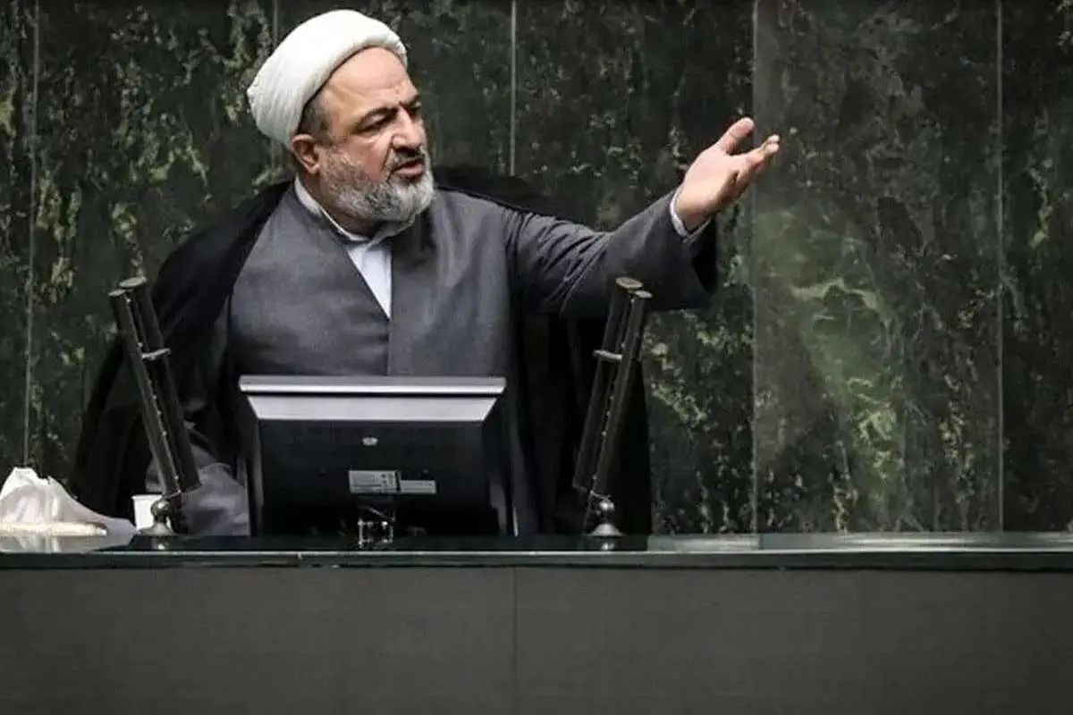 حمید رسایی: استاندار مازندران می‌گوید به حجاب در جامعه‌ای که گرسنه است، اعتقاد ندارد؛ عجب! مردم هم به استاندار بودن شما اعتقادی ندارند