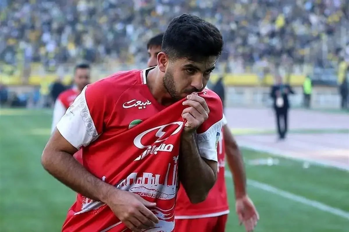 محمد خدابنده‌لو، بازیکن پرسپولیس: جنوب شهر تهران زندگی می‌کنم/ بعضی شب‌ها شام نمی‌خوردیم/ تا ۲ سال پیش ماشین نداشتم