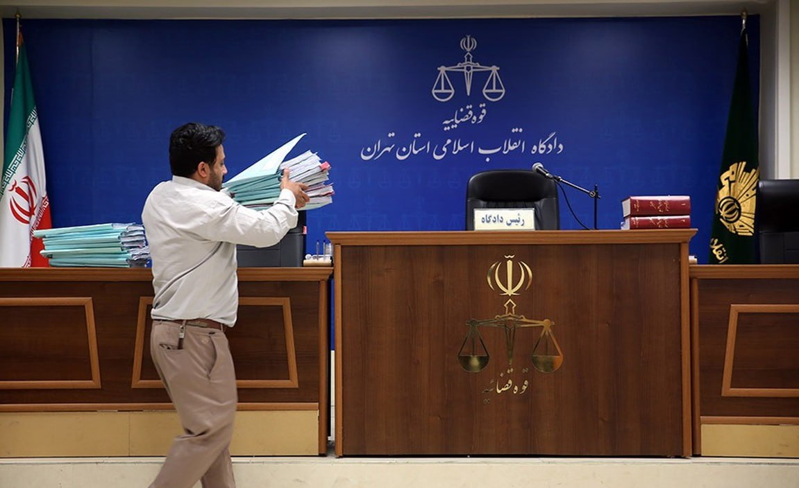 اقتصاد در تاریکی