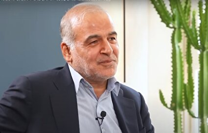 ویدیو / کیومرث یزدان‌پناه استاد ژئوپلیتیک دانشگاه تهران: باید به صورت خیلی اورژانسی یک سری تغییر رویکردها در سیاست خارجی ایران صورت بگیرد؛ حتی اعتقادم این است برای بعضی تصمیم‌گیری‌ها خیلی دیر شده